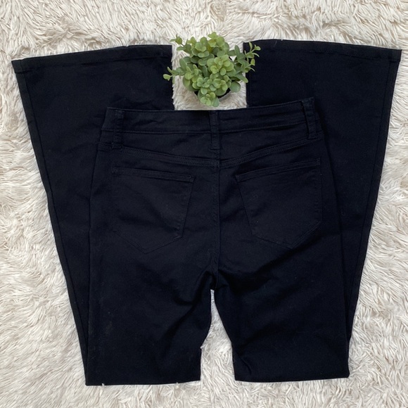 Zenana Flare Stretch Jeans 💗 Black - Picture 7 of 12